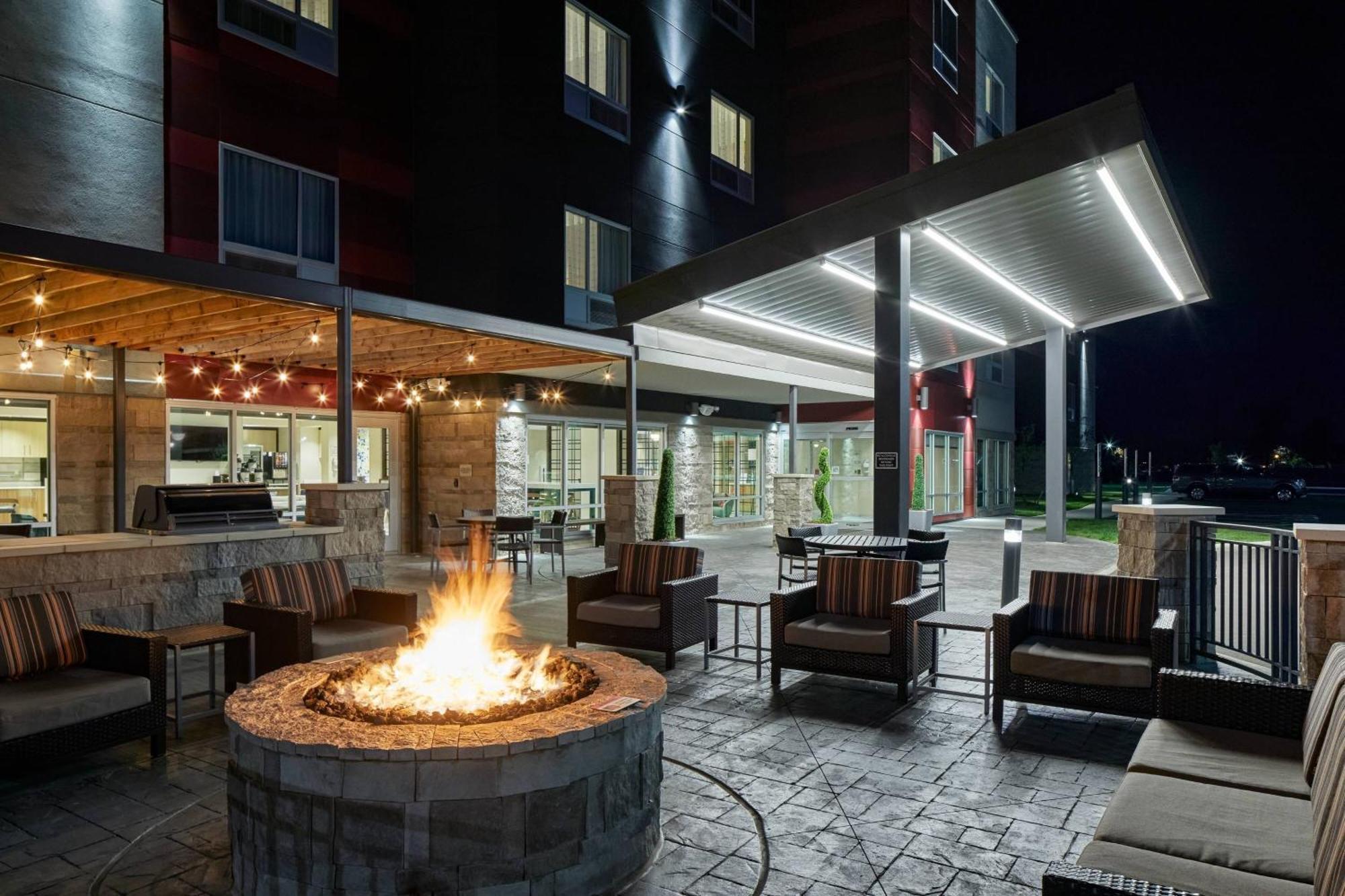 Towneplace Suites Columbus Hilliard Exterior photo